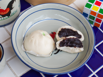 Handmade Red Bean Bao (4 pieces) 手工豆沙包